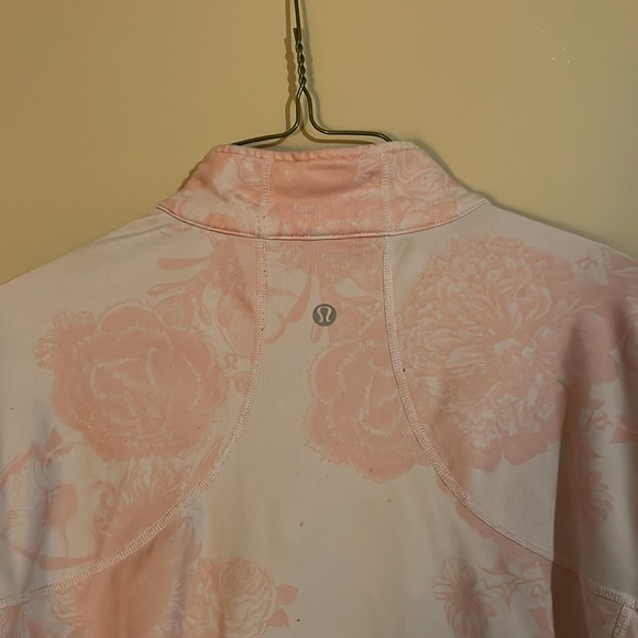 Cute lulu sweater - Picture 3 of 3